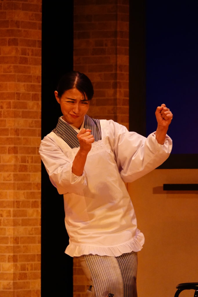 田代主任は偉い！と励ます惠津