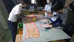 居酒屋メニューを手書きで作成してくださる参加者の方