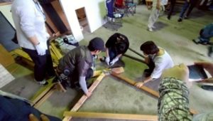 大道具を作成してくださる参加者の方